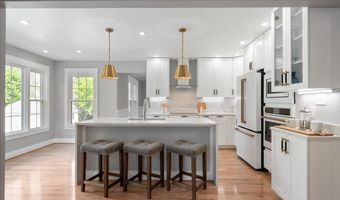 4122 FERRY LANDING Rd, Alexandria, VA 22309
