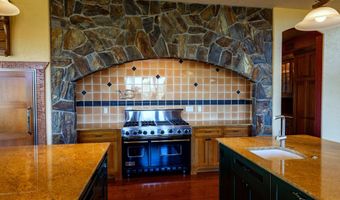 206 Lower Red Water Creek Rd, Beulah, WY 82712