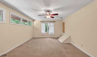 3934 Woodvalley Dr, Aiken, SC 29803