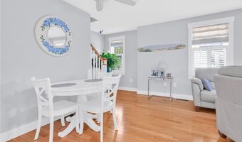 12 Park Ave 3, Narragansett, RI 02882