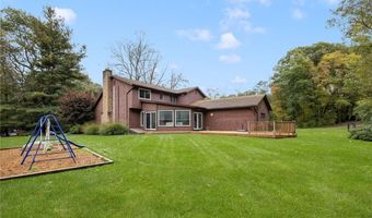 67 Daniel Dr, North Kingstown, RI 02852