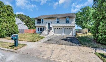 48 Lamp Post Dr, Barnegat, NJ 08005
