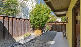 1060 Curtis St, Albany, CA 94706
