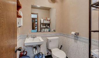 6726 NW 38th St, Bethany, OK 73008