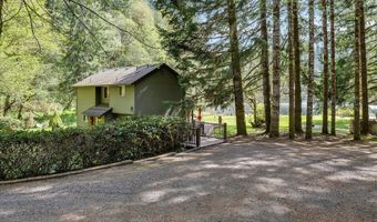 71848 NORTHSHORE Dr, Birkenfeld, OR 97016
