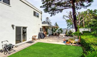 17084 Escalon Dr, Encino, CA 91436