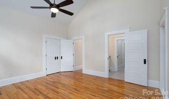 1128 E 35th St, Charlotte, NC 28205