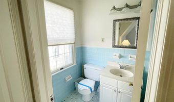 198 40th St, Avalon, NJ 08202
