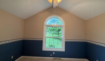 206 Meadow Ridge Dr, Bardstown, KY 40004