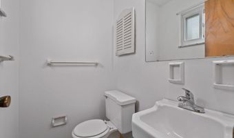5668 Crawford Dr, Columbus, OH 43229
