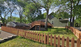 142 Forest Park Rd, Arnolds Park, IA 51331