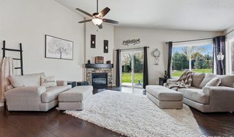 725 Canyonlands St, Berthoud, CO 80513