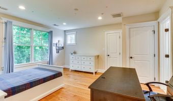 6109 KIRBY Rd, Bethesda, MD 20817