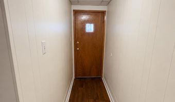88 W 26TH St 1, Bayonne, NJ 07002