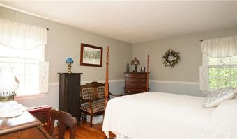 70 Westwood Park Cir, Attleboro, MA 02703