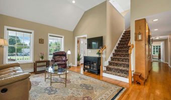 54 Liberty Ln, Barrington, NH 03825