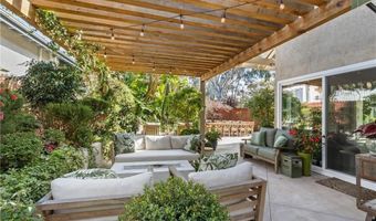 2708 Grove Ave, Carlsbad, CA 92008