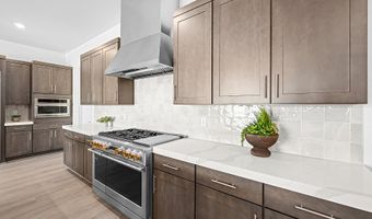 10046 DIANA SUMMIT St, Las Vegas, NV 89143