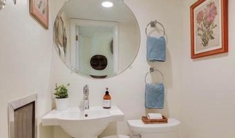 9504 MILSTEAD Dr, Bethesda, MD 20817