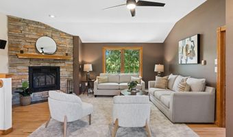 836 Old Post Rd, Arundel, ME 04046