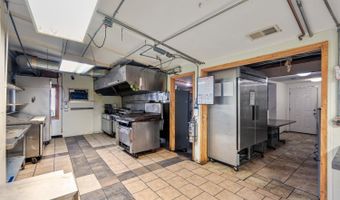 617 Green Blvd, Aurora, IN 47001