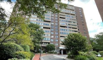 10 Hawthorne Place 106, Boston, MA 02114