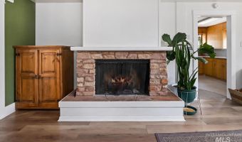 931 Robertson St, Buhl, ID 83316