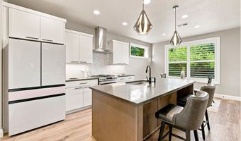 12100 SW 173RD Ter, Beaverton, OR 97007