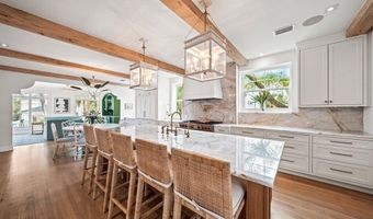 1271 E COAST Dr, Atlantic Beach, FL 32233