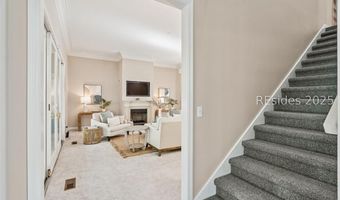 210 Old Plantation Dr, Beaufort, SC 29907