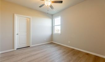 1403 SW Casuarina Dr 1, Bentonville, AR 72712