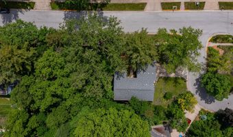 200 Westbend Cir, Ames, IA 50014