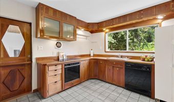 215 WARDOUR Dr, Annapolis, MD 21401