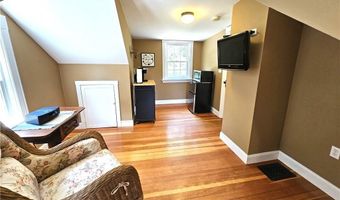 1892 Old Louisquisset Pike, Lincoln, RI 02865