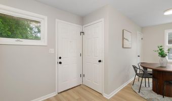 1029 S Hague Ave, Columbus, OH 43204