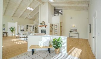 2039 E Mission Rd, Fallbrook, CA 92028