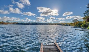 2102 Lakeside Dr, Alloway, NJ 07422