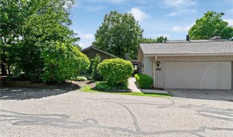 731 Creekside Dr 38, Aurora, OH 44202