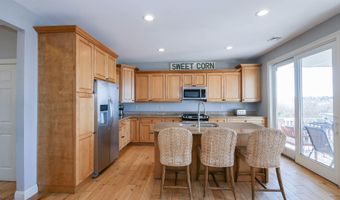 2070 W Riverside Dr, Atlantic City, NJ 08401