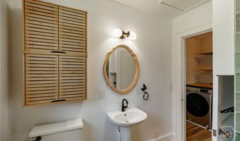 120 Whitehall Rd, Athens, GA 30605