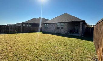 631 Maverick St, Anna, TX 75409
