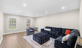 2907 ACCOKEEK Rd W, Accokeek, MD 20607