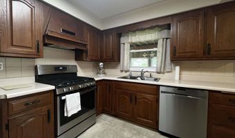 2682 Elmwood, Adrian, MI 49221