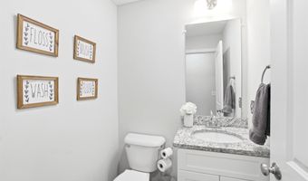 84 Juniper Cir, Auburn, NH 03032