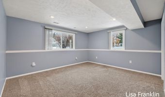 5541 Eric St, Allendale, MI 49401