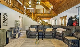 3085 Peerless Rd, Bedford, IN 47421