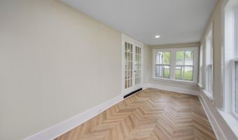 50 14th St, Bangor, ME 04401