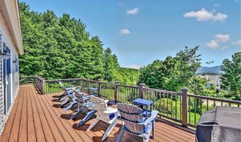 11 Loft Cir, Campton, NH 03223