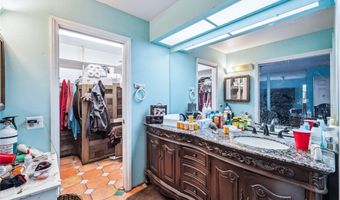 2332 Hummingbird Ln, Bullhead City, AZ 86442