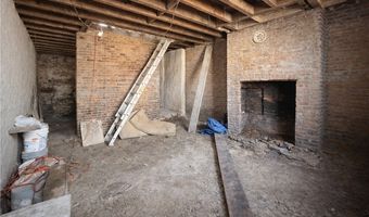 431 E Carson St, Airville, PA 15203